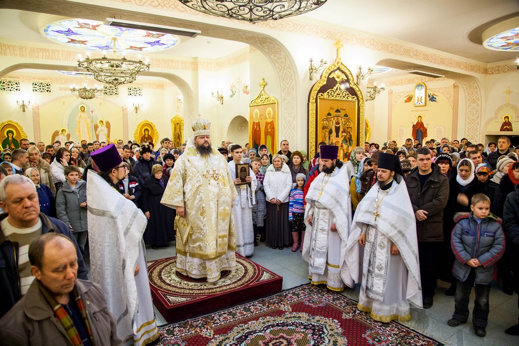 Рождество Христово. Первая Божественная литургия. Волгодонск. 7.01.2014 г.