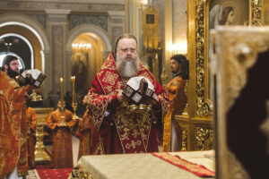 В день памяти Усекновения главы Иоанна Предтечи митрополит Меркурий совершил Божественную литургию в Ростовском кафедральном соборе