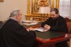 Епископ Волгодонский и Сальский Антоний провел прием в епархиальном управлении