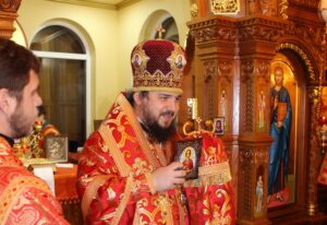 Епископ Волгодонский и Сальский Антоний освятил храм в хуторе Позднеевка Веселовского района