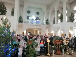 В Сальском благочинии встретили праздник Рождества Христова