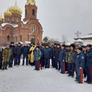 В Усть-Донецком благочинии молитвенно почтили память репрессированных казаков